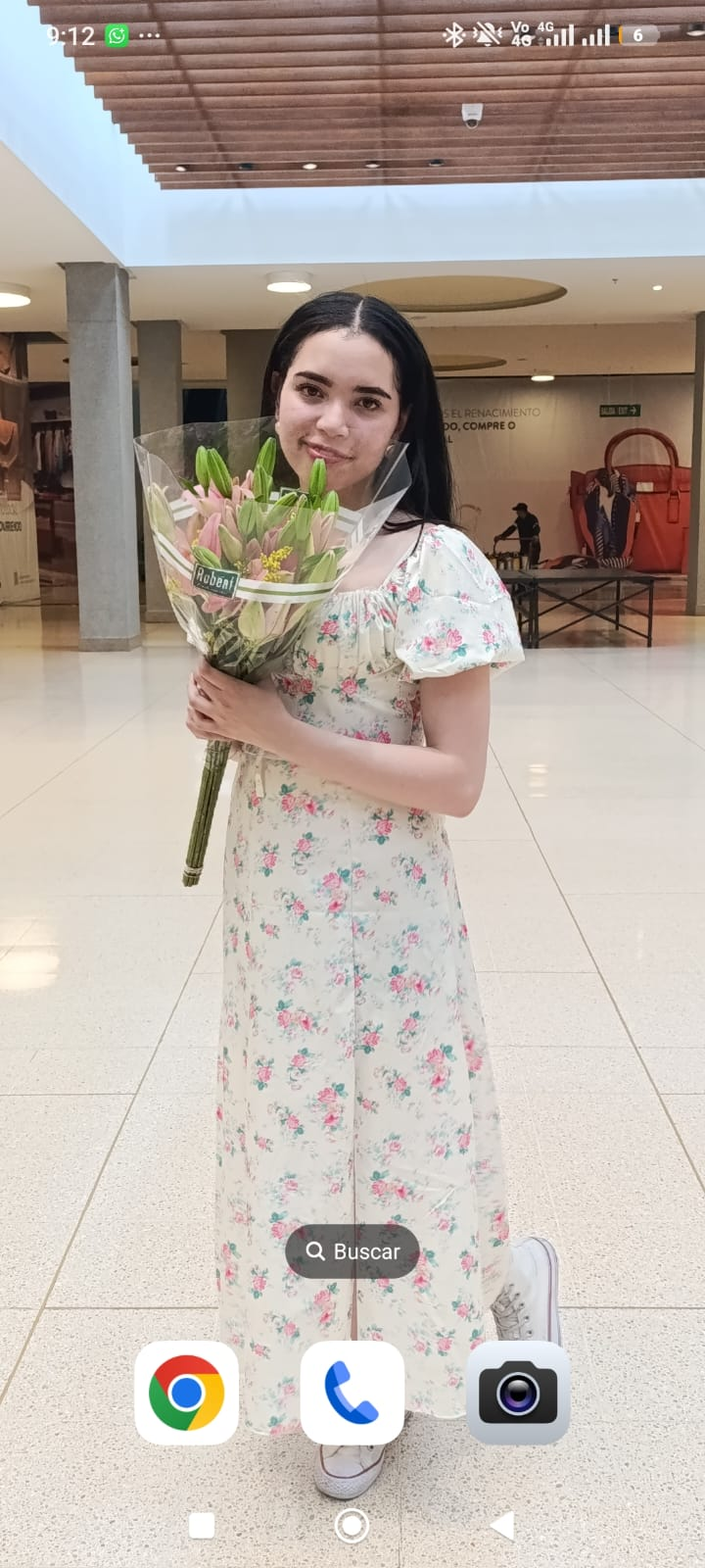 Proceso de confección de uniformes en el taller de RALOZ COL S.A.S